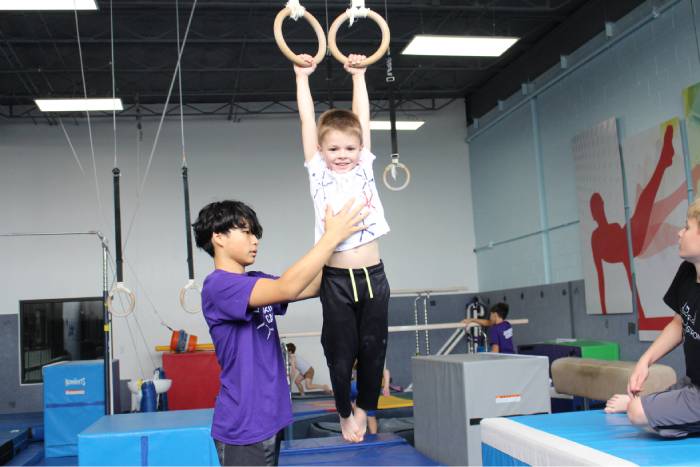 BOYS INSTRUCTIONAL GYMNASTICS